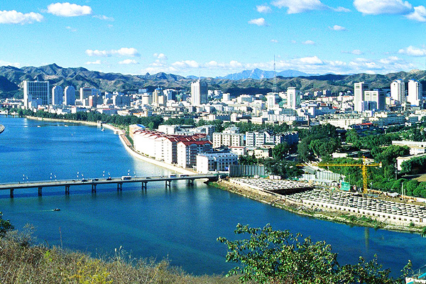河北承德一洗浴中心用0.35MW立式常压燃气热水锅炉